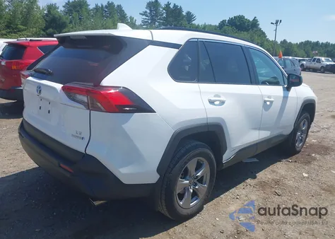 2024 Toyota Rav4 Hybrid Le z USA, uszkodzony, nr VIN 2T3LWRFV6RW195579